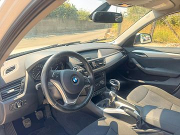 BMW X1 - 10