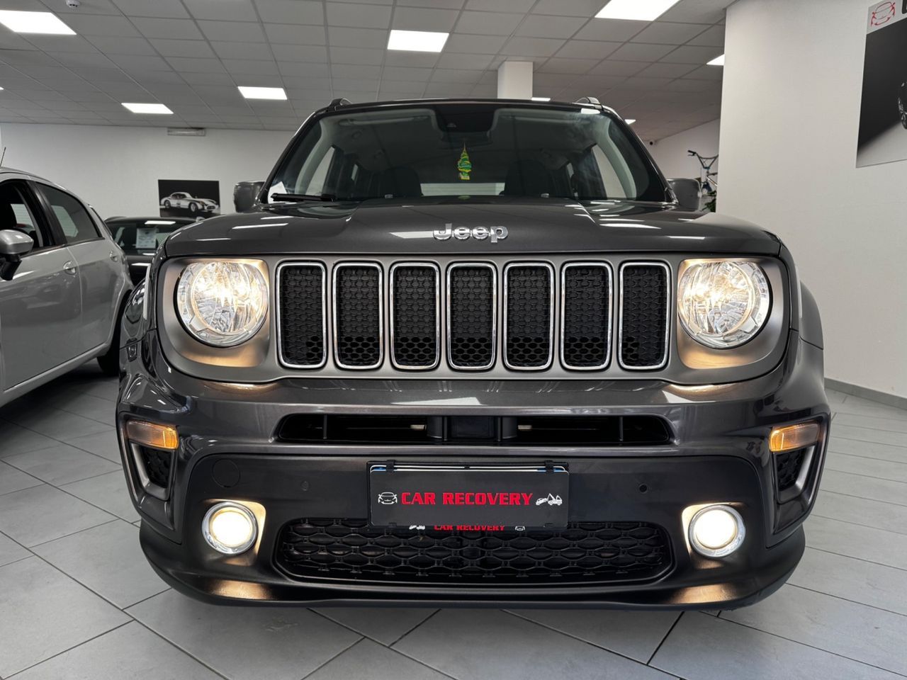 Jeep Renegade 1.6 Mjt 130 CV Limited imagem 2