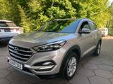 Hyundai Tucson Advantage 2WD*Kamera*LKAS*Totwinkel* - Hyundai TUCSON in Karlsruhe