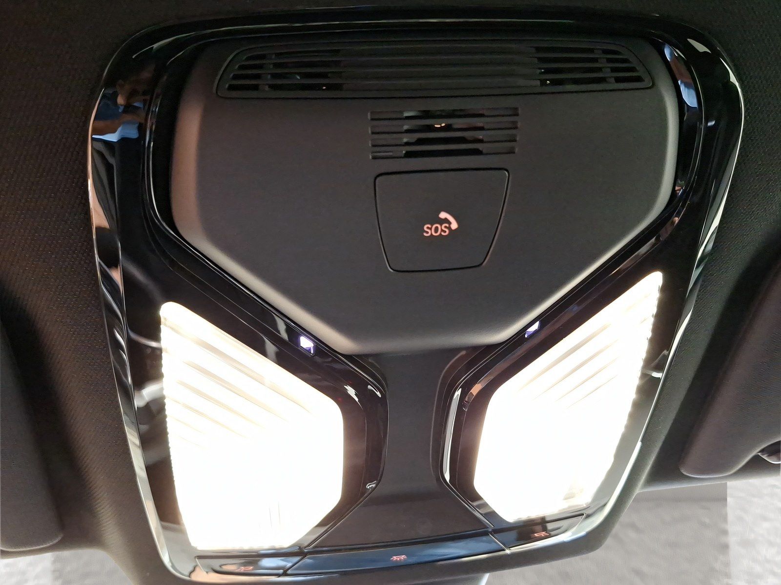 BMW 220 - Bild 18