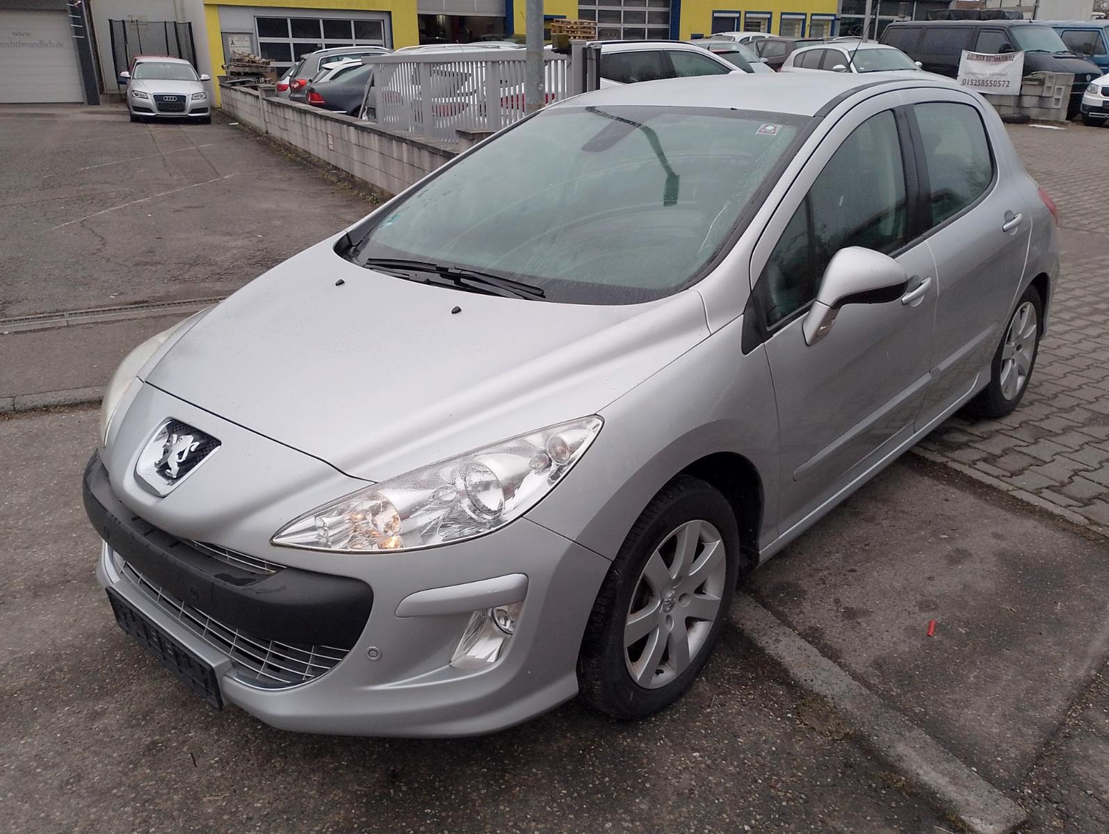 Peugeot 308 Premium. THP.KLIMA EINPARKHILFE V/H TÜV9/27