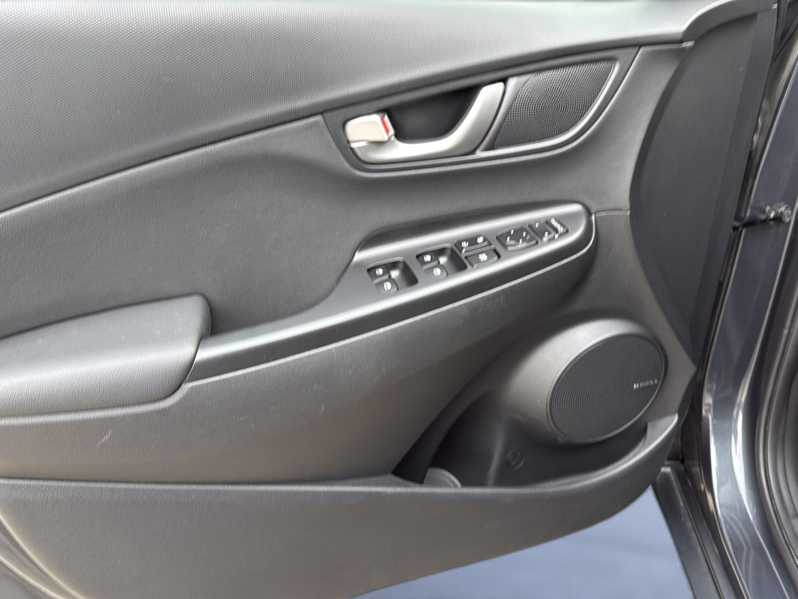 Fahrzeugabbildung Hyundai Kona Premium 4WD/ Leder/ unfallfrei