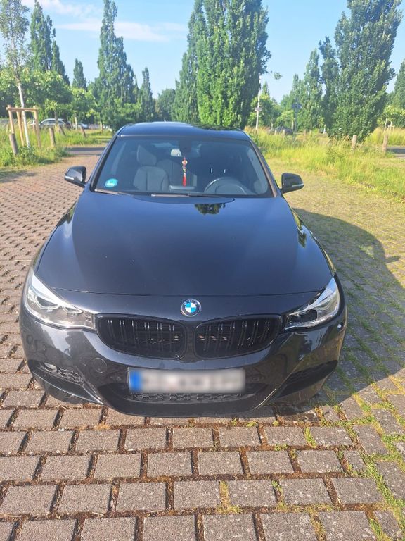 Image of BMW 320 Gran Turismo