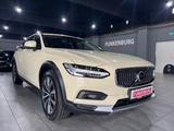 Volvo V90 Cross Country AWD ACC/360°/HUD/B&W/PANO/STHZ - Volvo Gebrauchtwagen in Lünen
