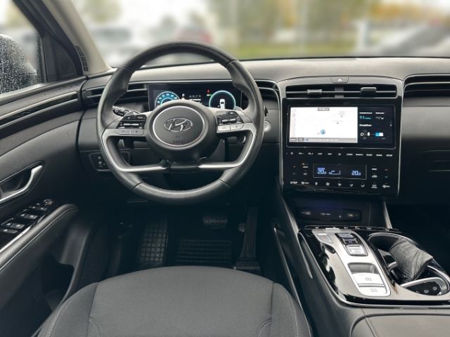 Fahrzeugabbildung Hyundai Tucson Trend Hybrid 2WD El. Panodach Navi Digita