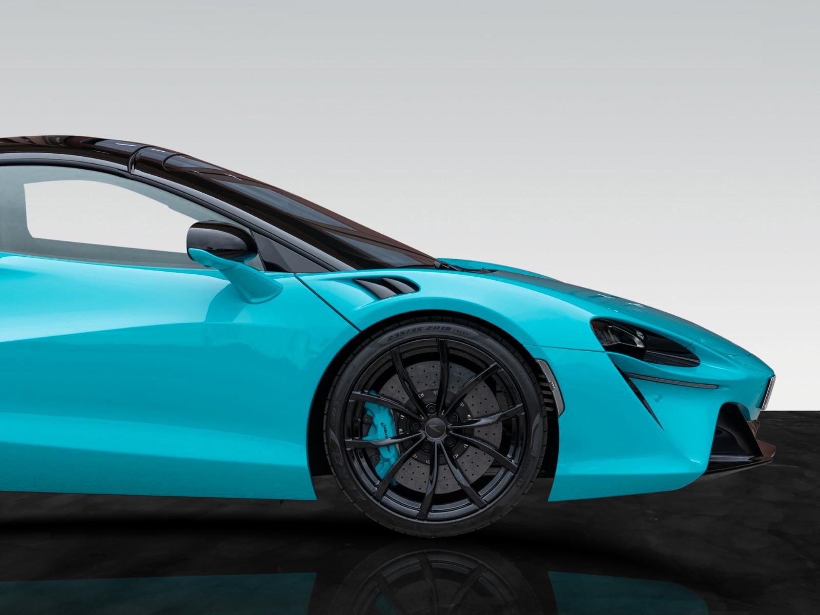 McLaren Artura Spider | MSO Tokyo Pearl | Carbon
