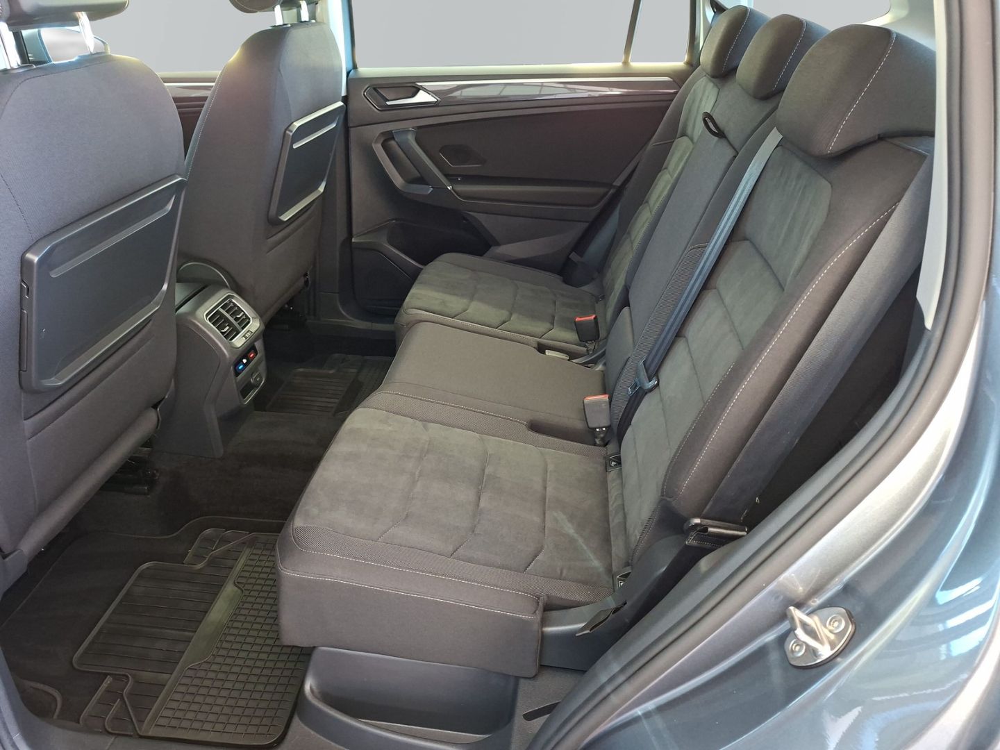 Tiguan Allspace 2.0 TSI Highline 4M *AHK*NAVI*