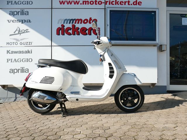 Vespa GTS 300 HPE SUPER  BIANCO-PERFECTO SCHNAPP!!