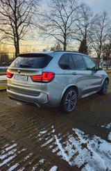 BMW X5 M  - BMW X5 M mit Benzin-Antrieb