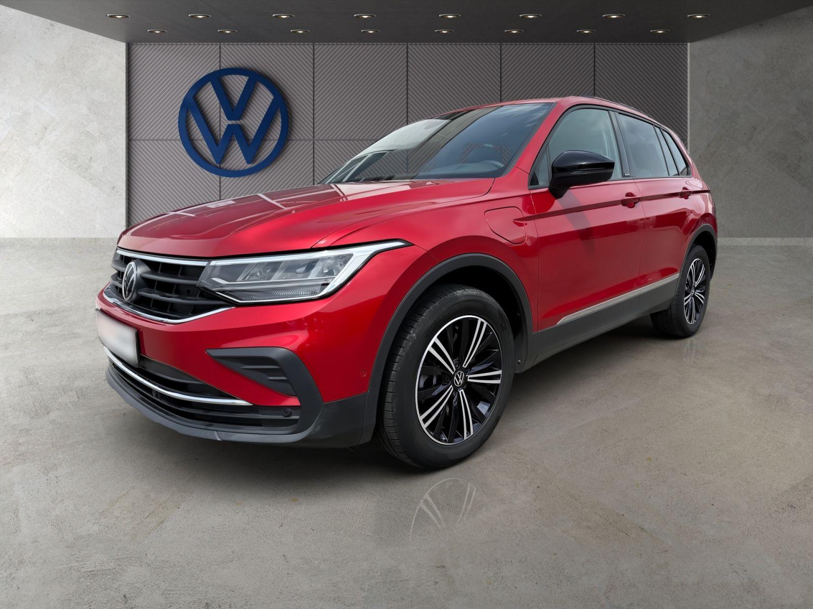 Volkswagen Tiguan 1.4 TSI DSG eHybrid Active Navi AHK Sprac