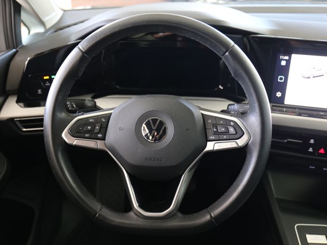 Volkswagen Golf Life 2.0TDI LED NAVIGATION PRO SHZ ACC APP