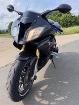 BMW S1000RR - BMW MOTORRAD S1000RR