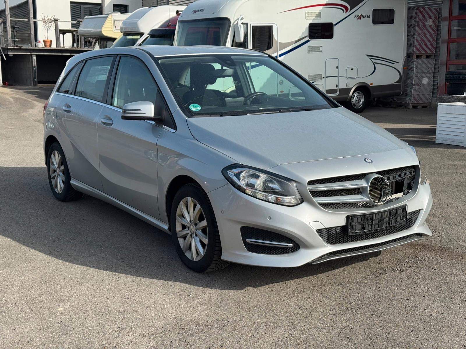 Mercedes-Benz B 180 CDI AMG-Line Unfallschaden