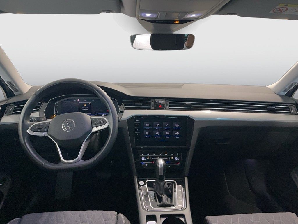 Volkswagen Passat Variant - Bild 12