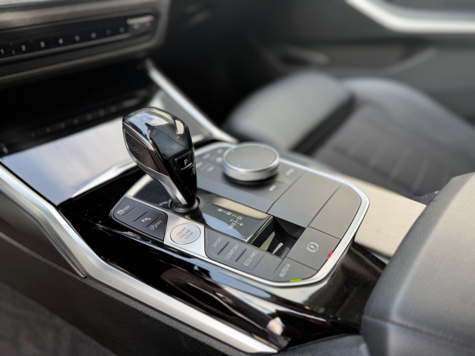 BMW 318d Touring  SportLine*ACC*AMBIENTE*17-ZOLL*LED
