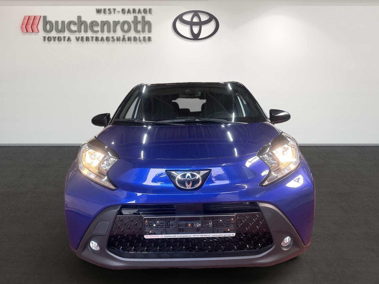 Toyota Aygo X Pulse +Allwetterräder
