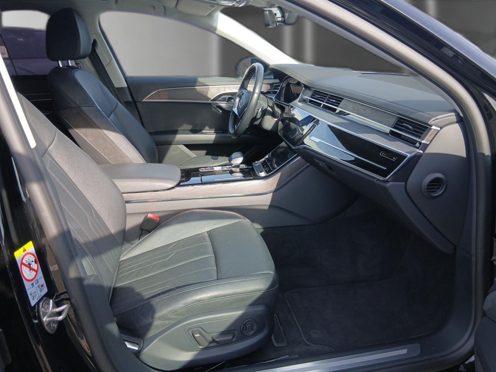 Audi A8 - Bild 9