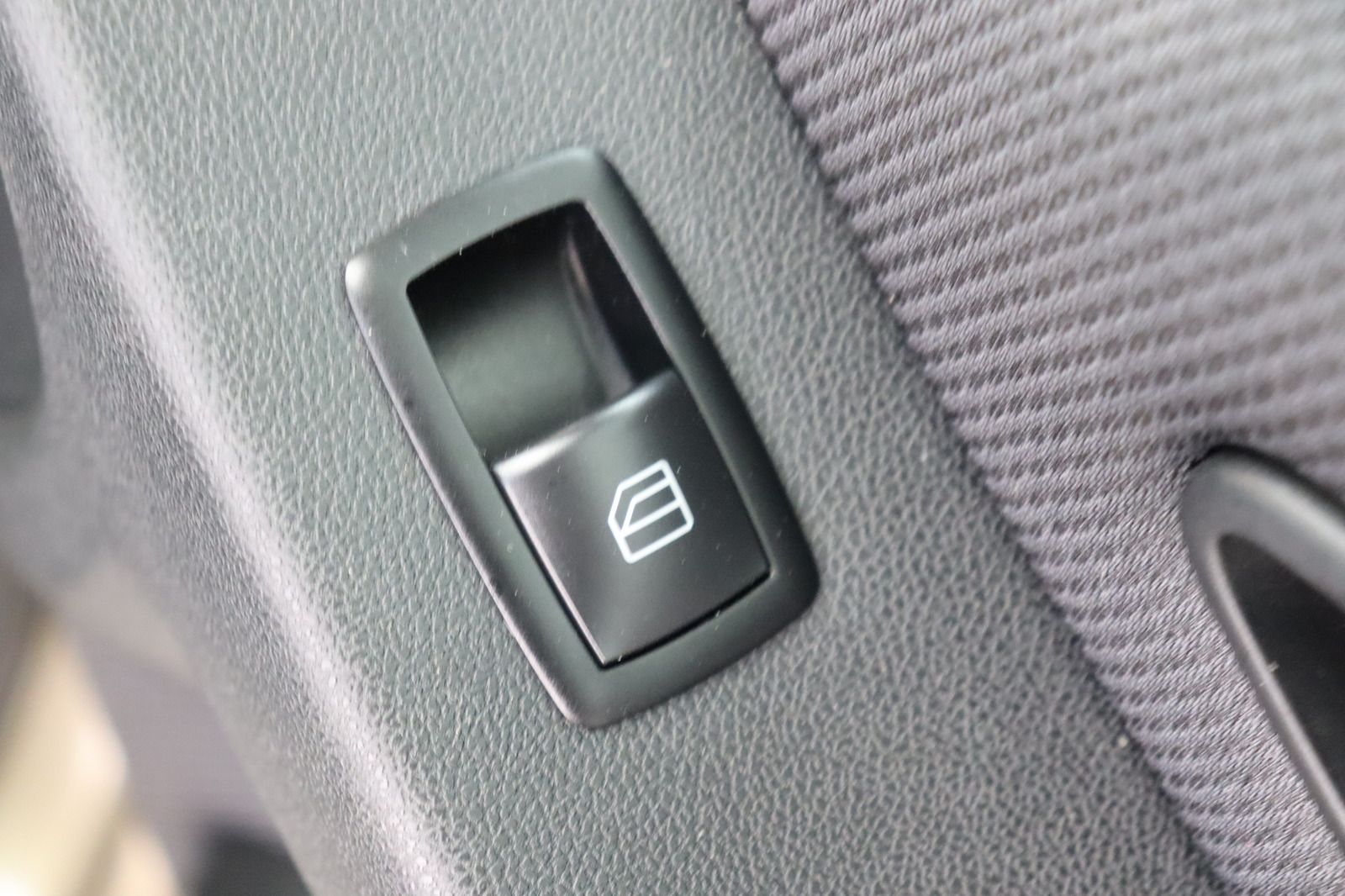 Fahrzeugabbildung Mercedes-Benz B 160 * PDC * Tempomat * Sitzhzg.