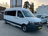 Volkswagen Crafter 35 lang Hochdach *9 Sitzer*elektr.Rampe* - Volkswagen Crafter mit Diesel-Antrieb: Kleinbus, 9 Sitzer