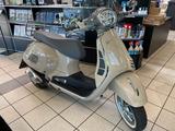 Vespa VESPA 300 GTS HPE E5 - aus 1. Hand & Zubehör ! - VESPA BEIGE