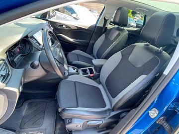 Opel Grandland (X) - 12