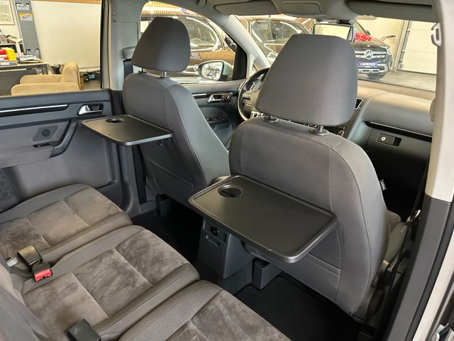 Volkswagen Touran Highline DSG *PANO*SHZ*NAVI*PDC*TEMPOMAT*