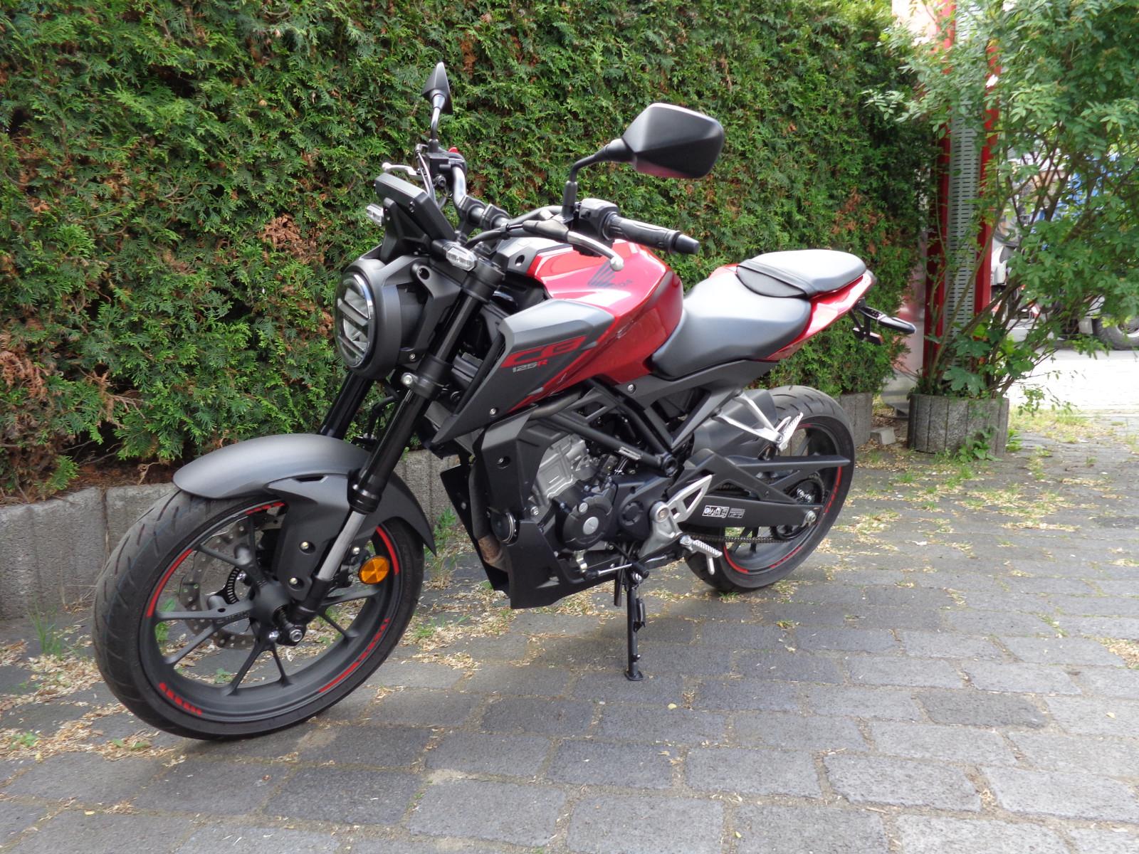 Honda CB 125 R