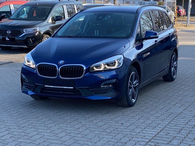 BMW 218d Gran Tourer Sport Line.ACC.Standheizung.AHK