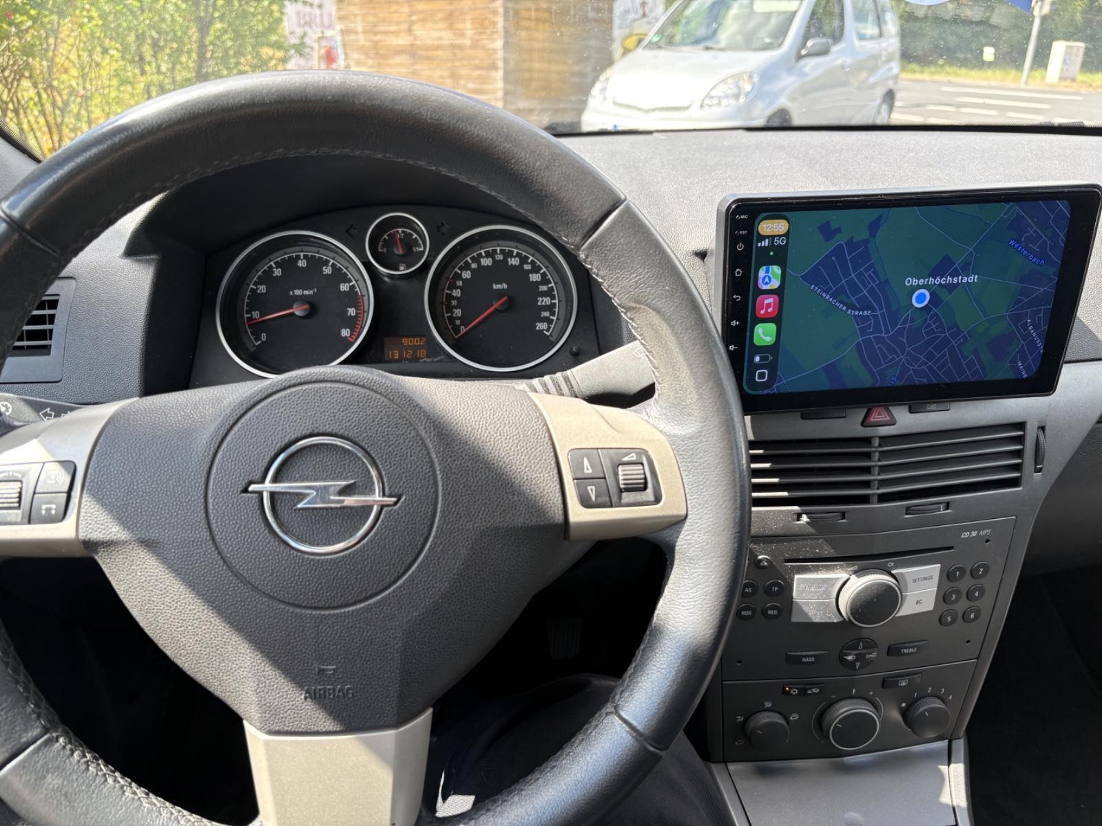 Opel Astra 2005 — photo 8