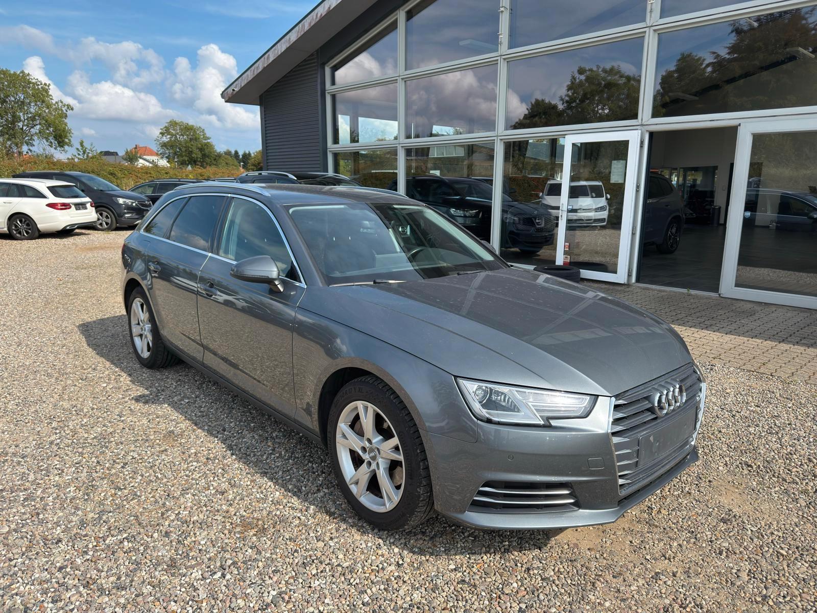 Audi A4 AvantDIGITAL COCPIT, TUV NEU
