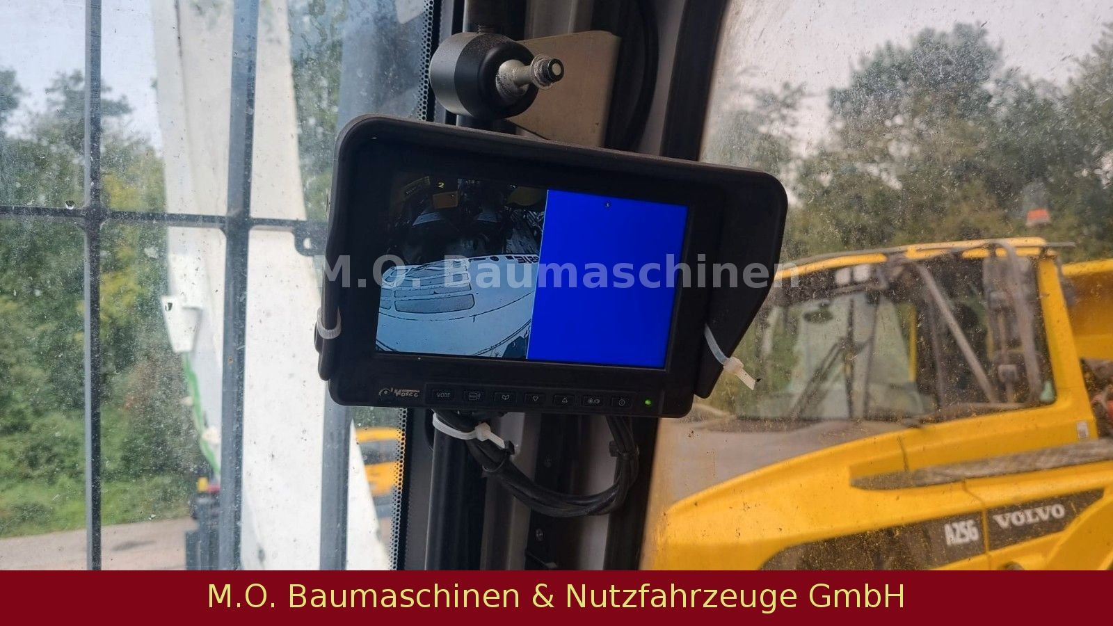 Fahrzeugabbildung Sennebogen 821 E Greifer/ AC / ZSA /Umschlagbagger