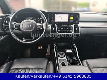 KIA Sorento - 10