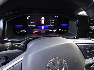 Fotografie des VW Polo 1.0 TSI Life *LED*PDC*VZE*APP*NAVI