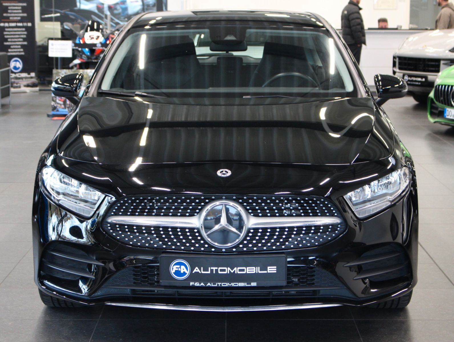 Fahrzeugabbildung Mercedes-Benz A 250 e AMG Line MWST*CarPlay*TOP
