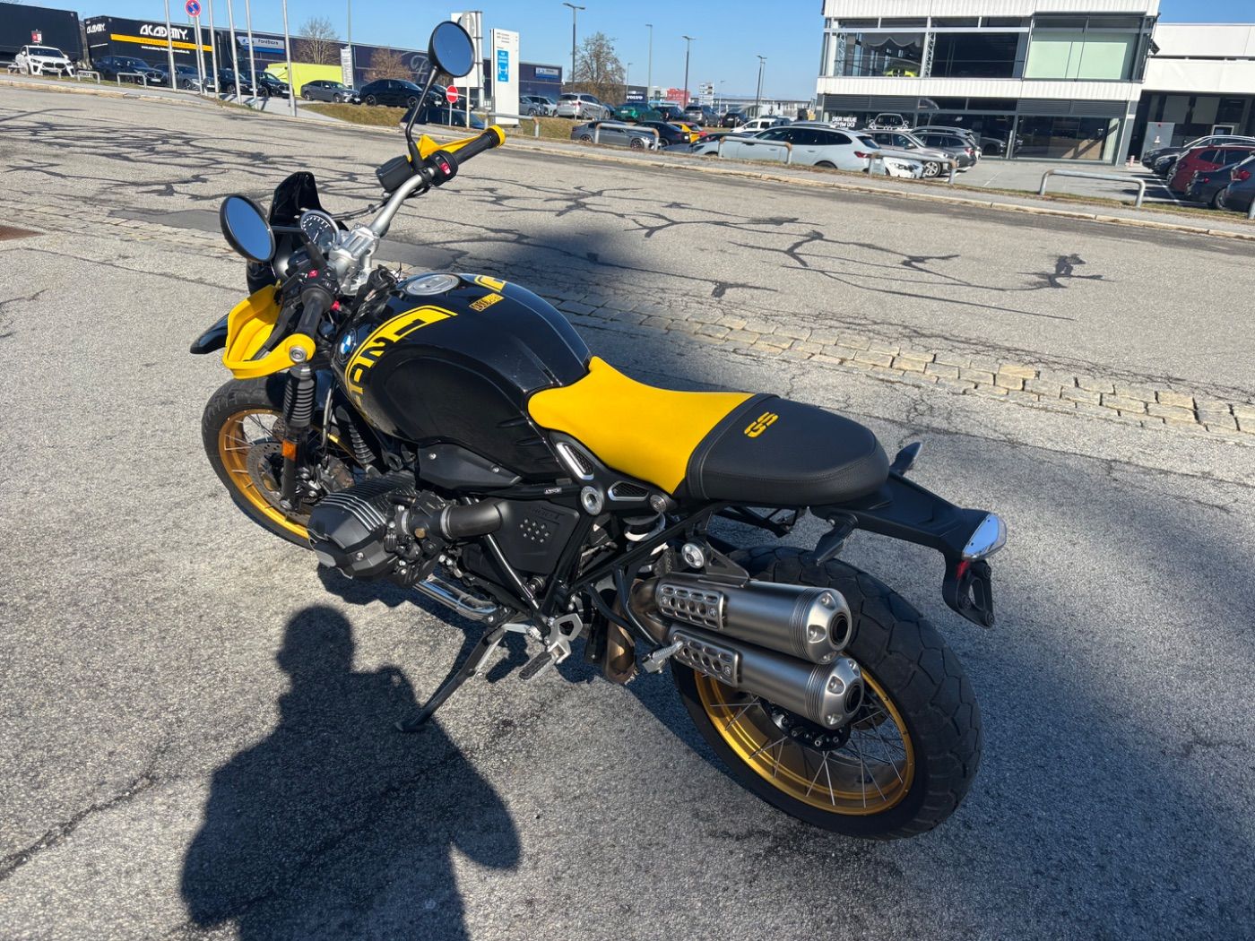 Fahrzeugabbildung BMW R nine t Urban GS 40 Jahre Sondermodell Top Zust