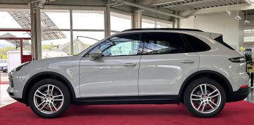 Porsche Cayenne - 4