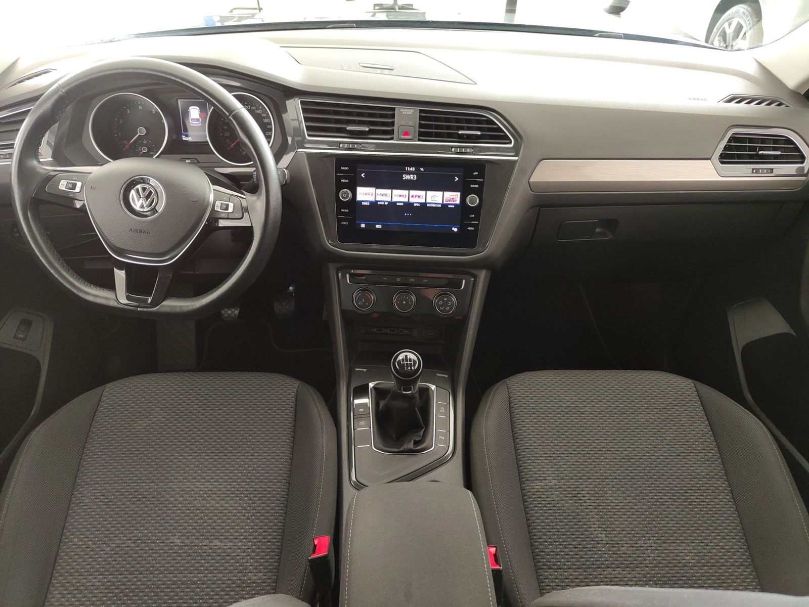 VW Tiguan Allspace 1.5 TSI Comfortline Allwetter Kl – Bild 14