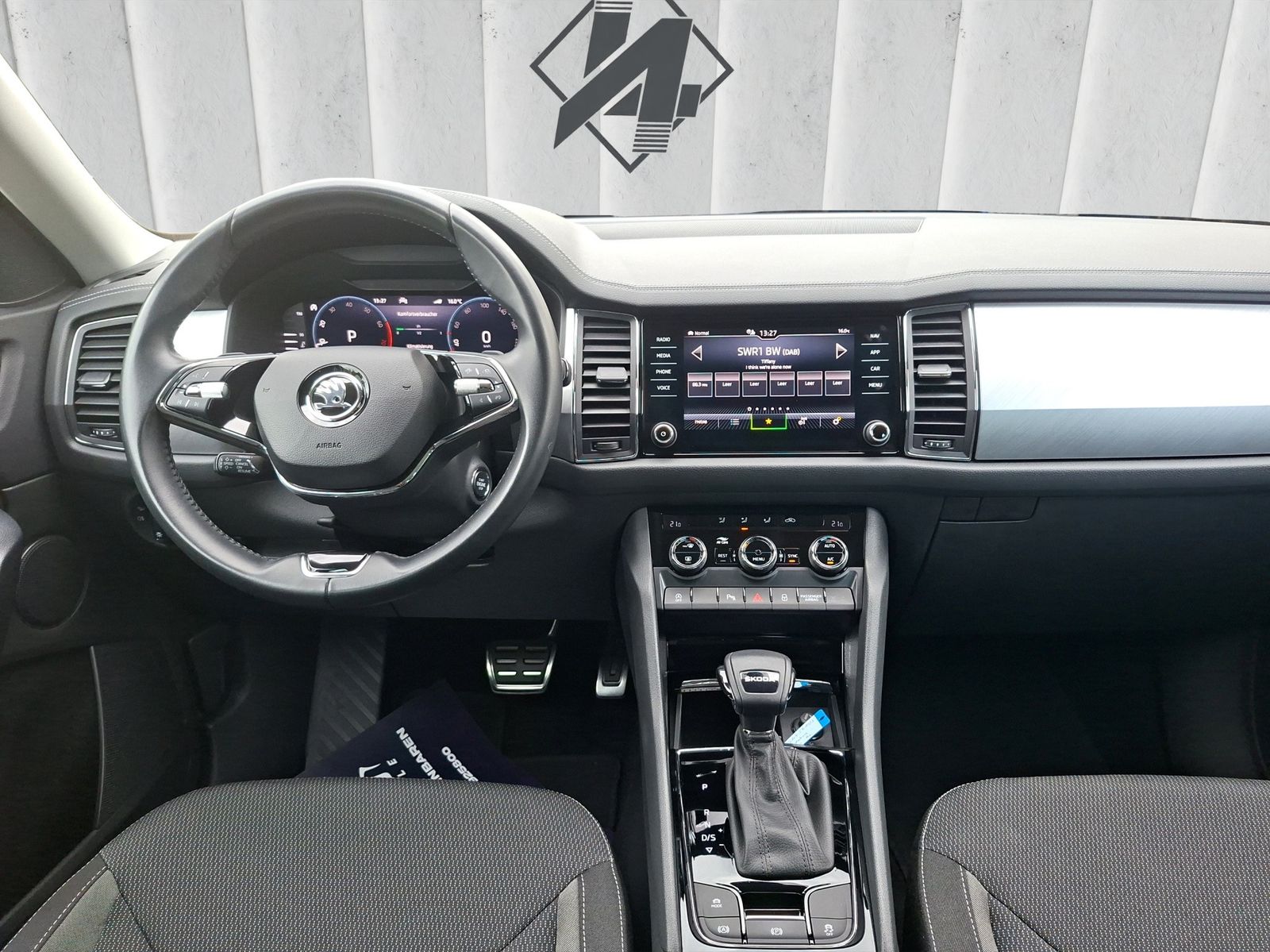 Fahrzeugabbildung SKODA Kodiaq Skoda Kodiaq 1.5l DSG*Matrix*7Sitzer*Kame