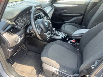 BMW 218 Active Tourer - 11
