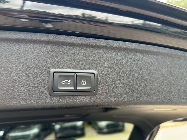 A4 Avant 40 2.0 TFSI quattro S line MATRIX-LED