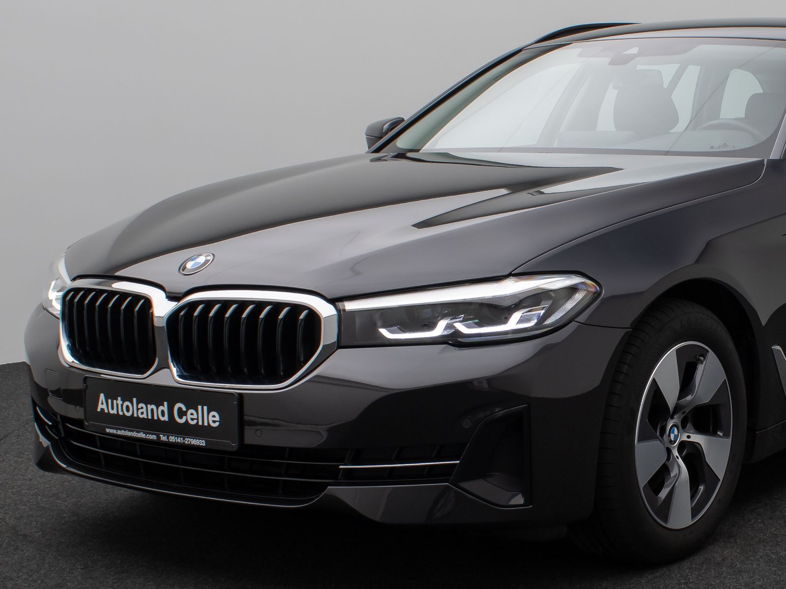 Fahrzeugabbildung BMW 520i DAB WLAN CockPitProPDC Sitzhzg LED Alarm