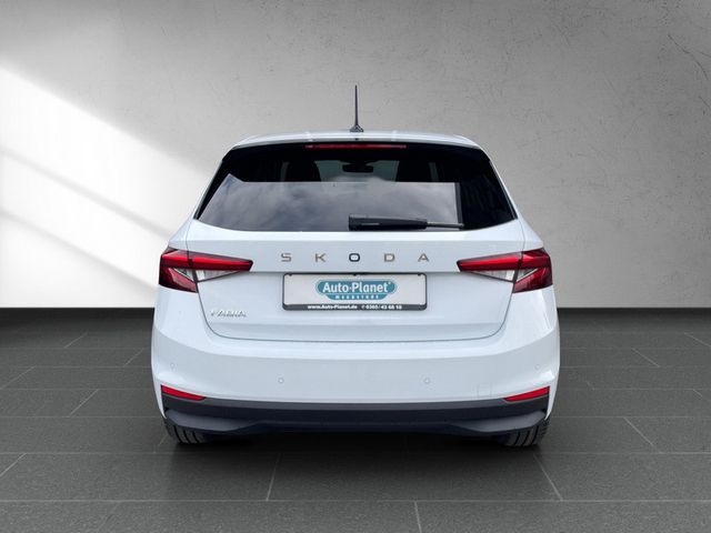 Skoda Fabia 1.0 TSI Tour *NAVI*KLIMA*SHZ*KAMERA*LED