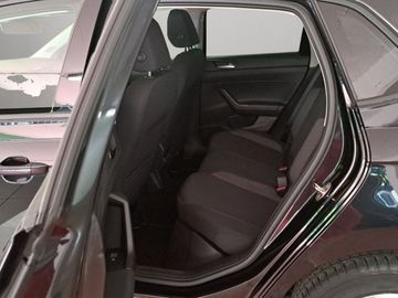 Volkswagen Polo - 8