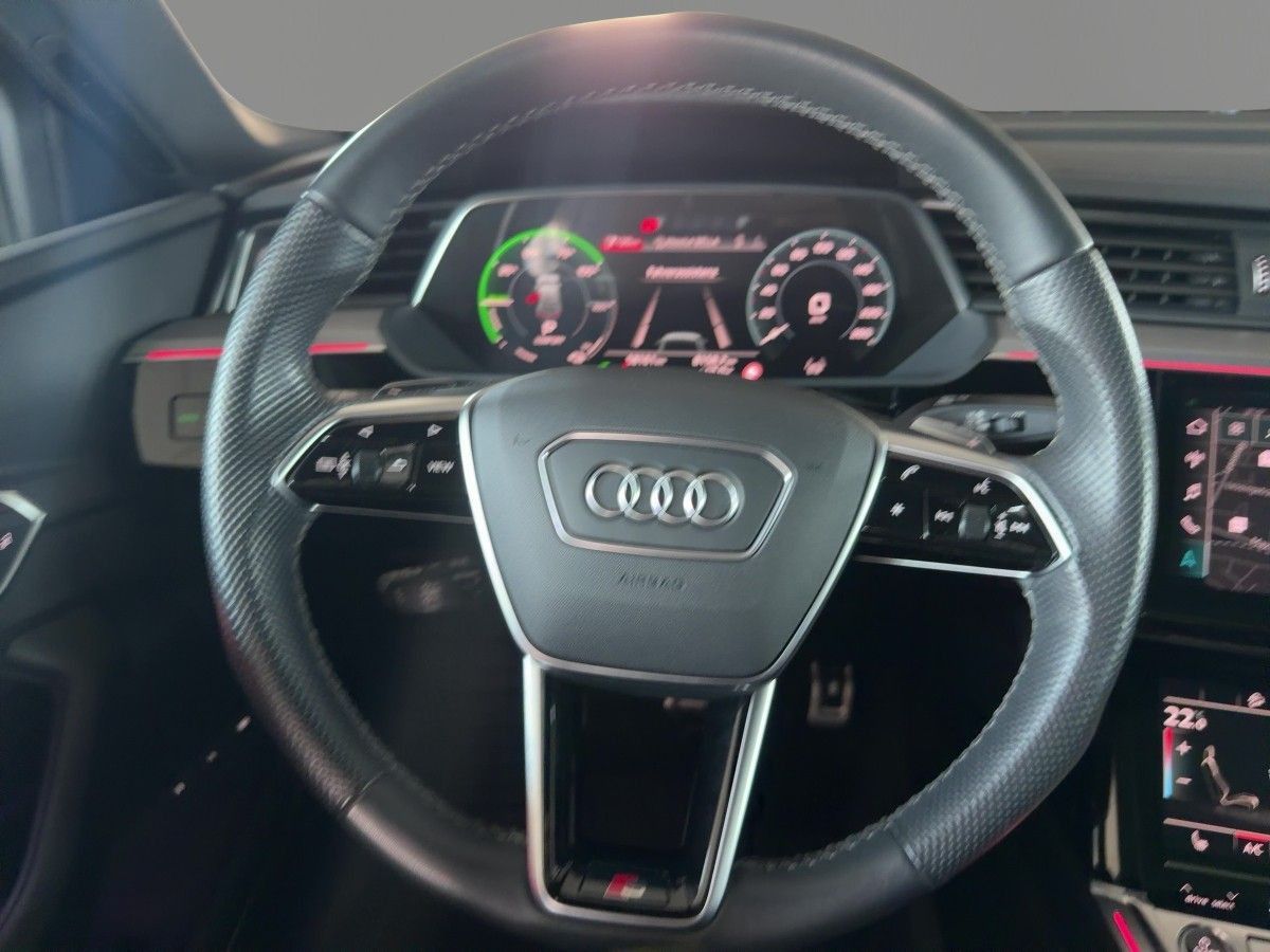 Audi Q8 e-tron - Bild 10