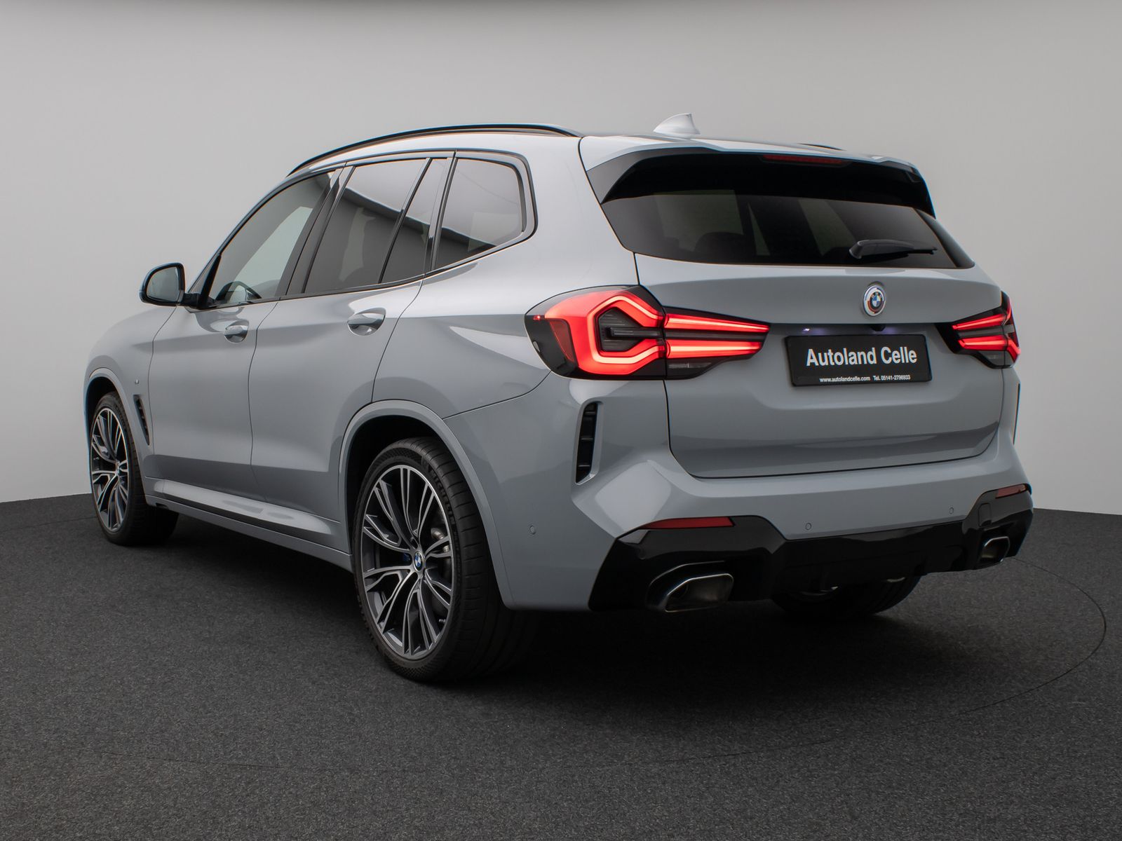 Fahrzeugabbildung BMW X3 xD30d M Sport Panorama Laser 360°HUD DAB HiFi
