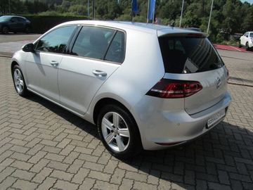 Volkswagen Golf - 3