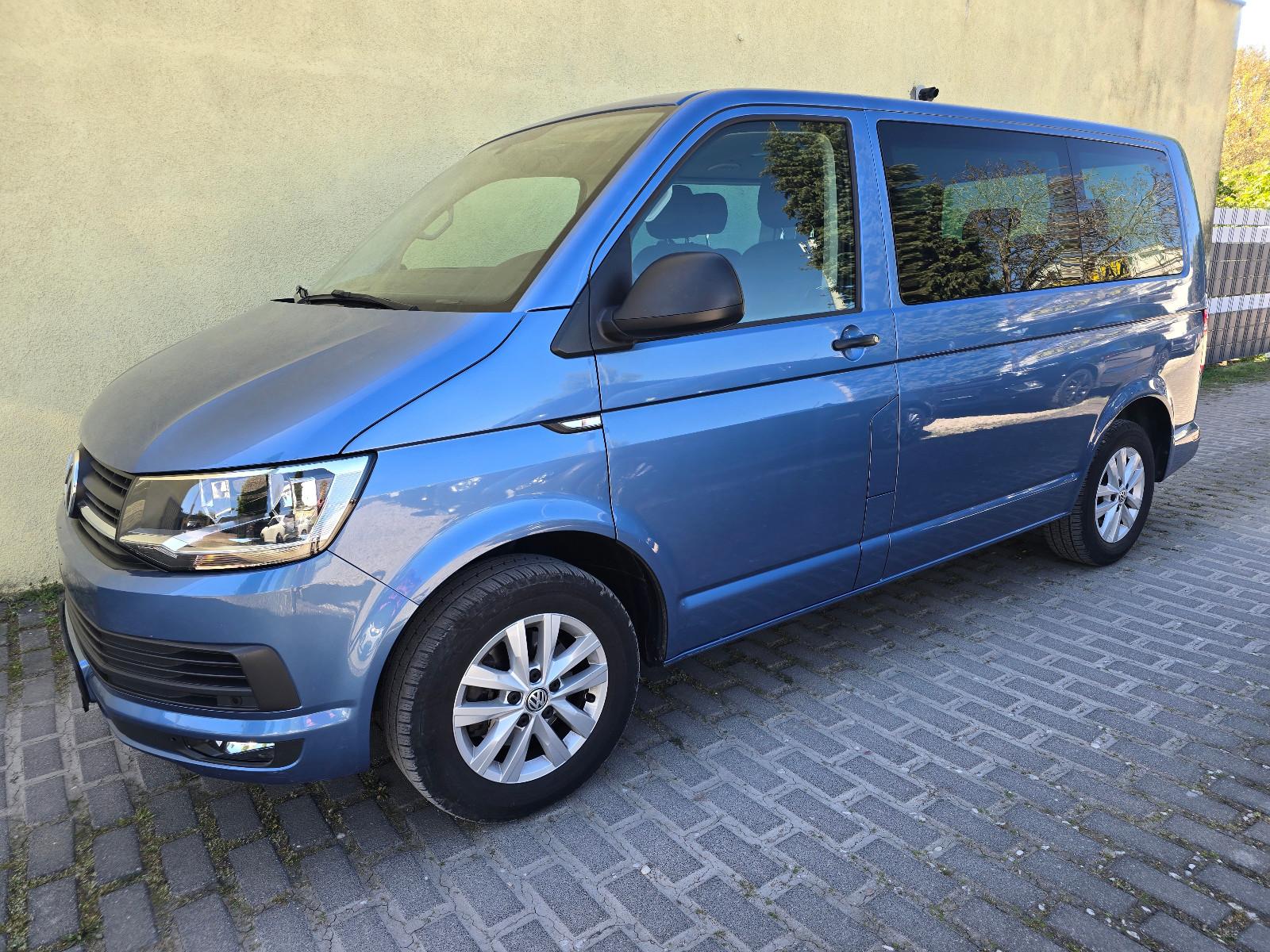 Volkswagen T6 Multivan AUTOMATIK ACC Navi +SCHECKHEFT VW+