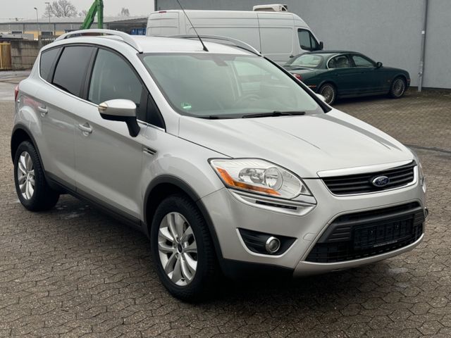 Ford Kuga 2.0 TDCI Titanium 1.Hand+Scheckheftgepflegt