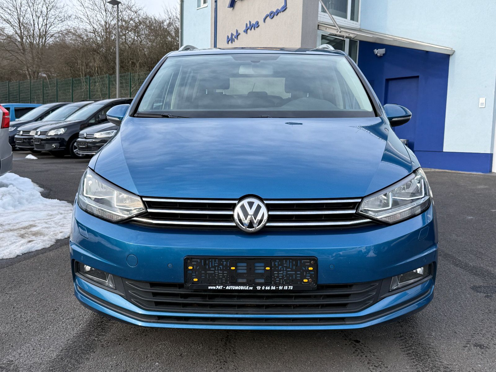 Fahrzeugabbildung Volkswagen Touran Comfortline ALLSTAR TSI ACC AHK Pano SHZ