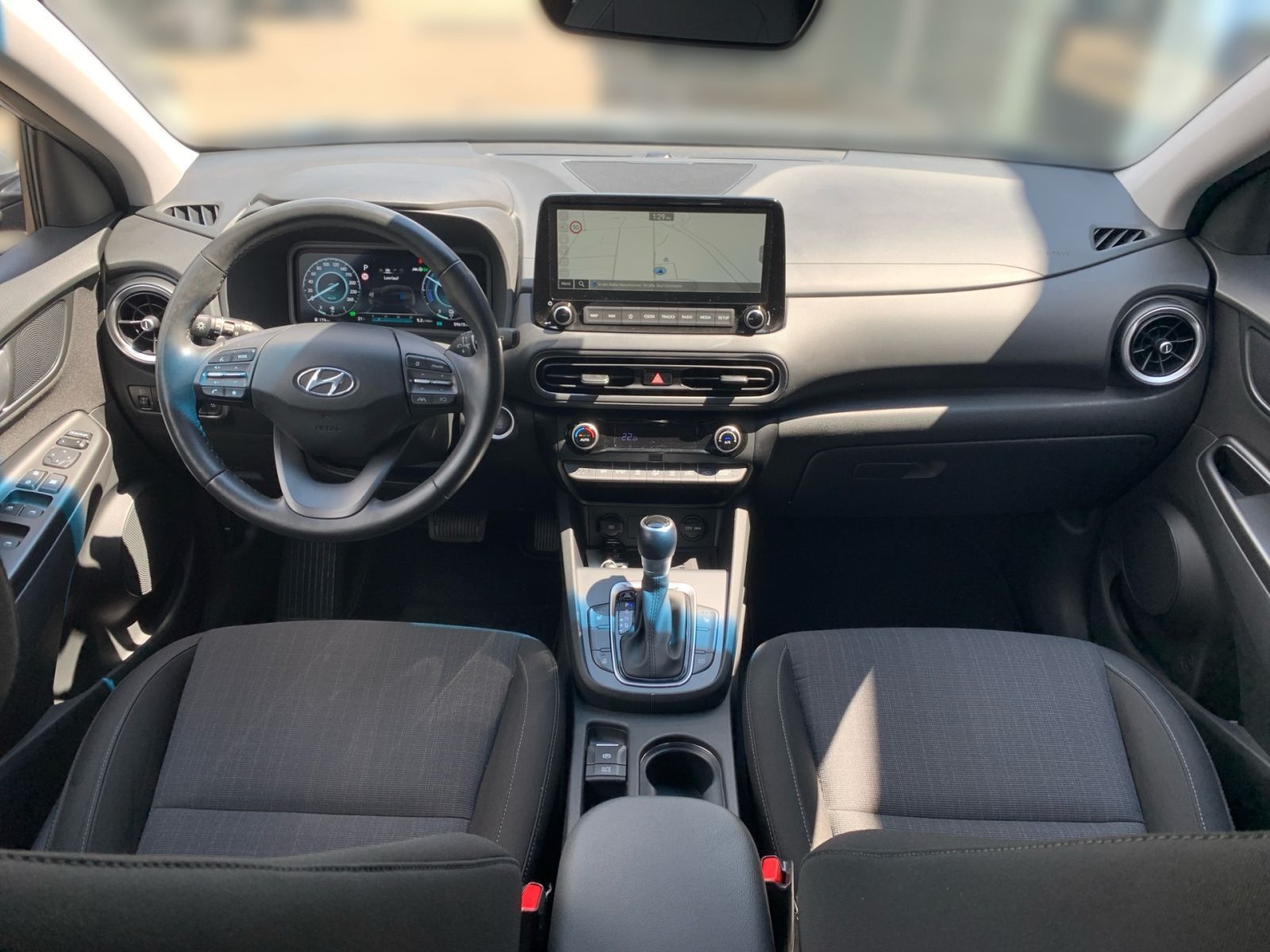 Fahrzeugabbildung Hyundai KONA 1.6 GDI Trend Hybrid Navi